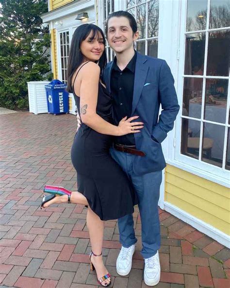 Big Brother 24s Matt Turner Engaged to Megan。